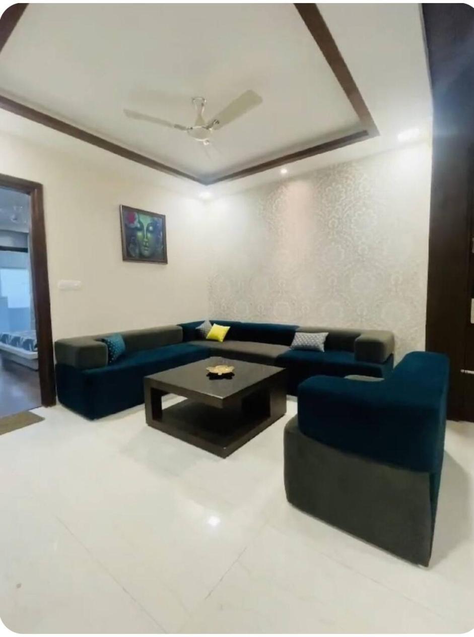 Homistay 1 Bhk Panchkula Exterior photo